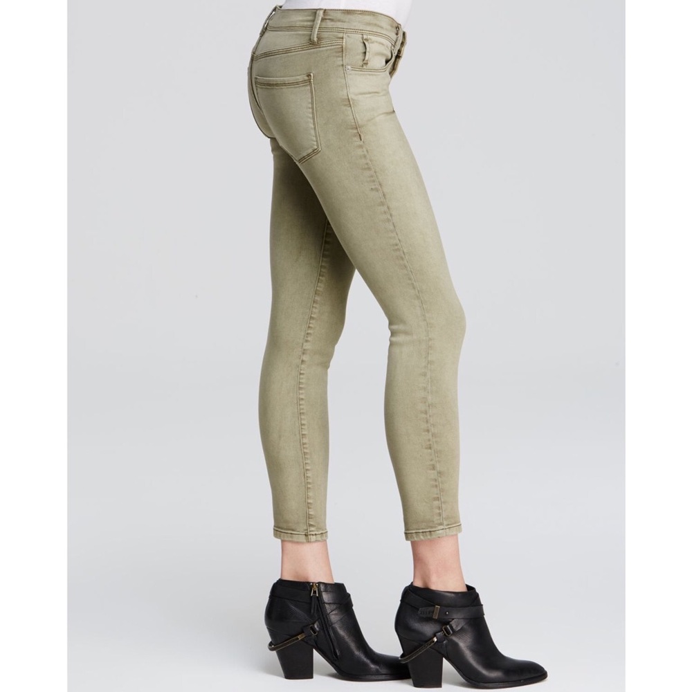 NWOT Free People Roller Crop Jeans